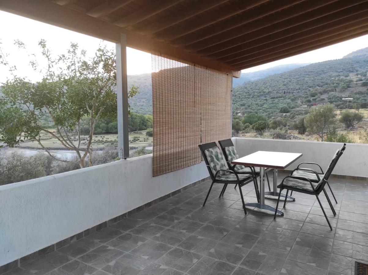 "Koukmos Beach" Greenspace Living - Private Sandy Beach Parakoila Exterior photo